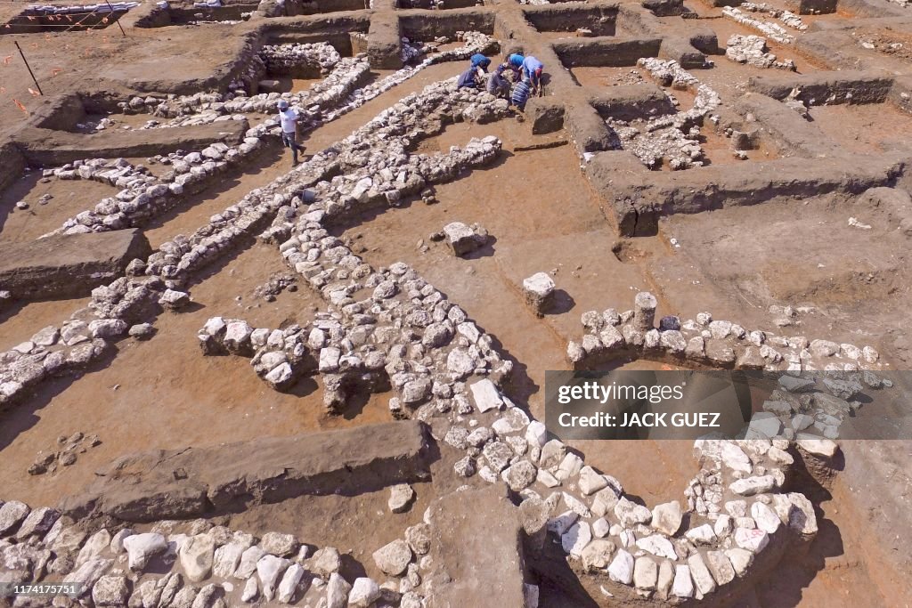 TOPSHOT-ISRAEL-HISTORY-ARCHAEOLOGY