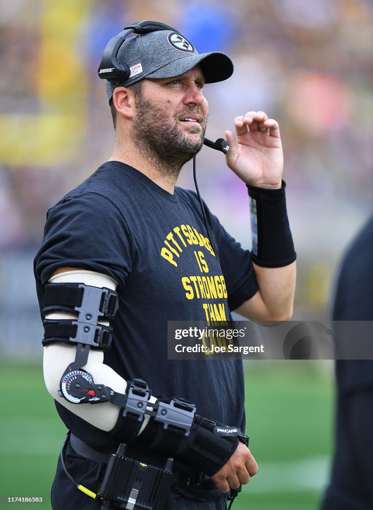 Baltimore Ravens v Pittsburgh Steelers