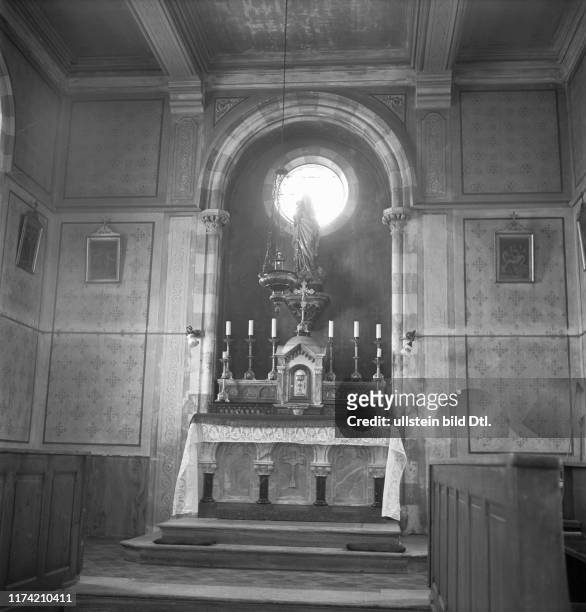 Altar of the Saint Bernard monks, Rides, Wallis 1948
