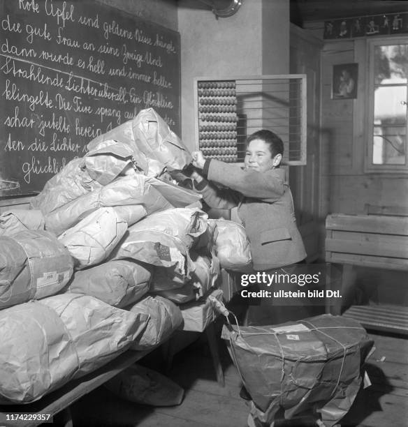 Christmas in the destroyed village Blausee-Mitholz 1947