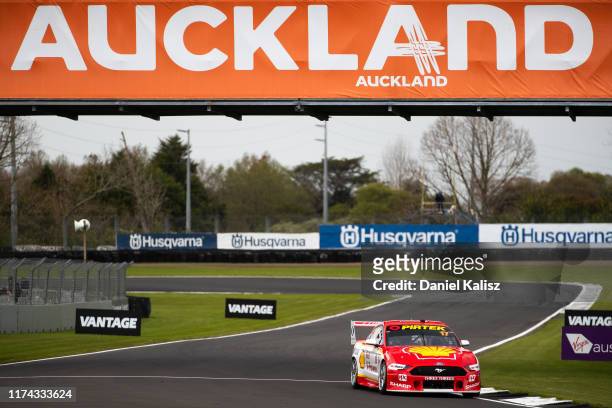 Scott McLaughlin drives the Shell V-Power Racing Team Ford Mustang Scott McLaughlin during practice 1 for the Auckland SuperSprint Supercars...