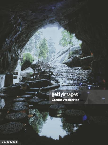 guizhou nature landscape - guizhou province bildbanksfoton och bilder