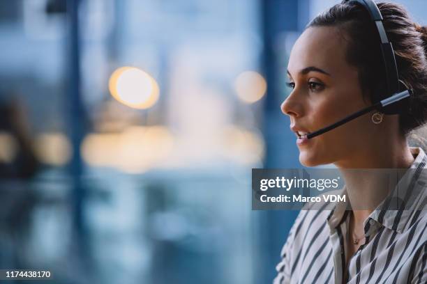 providing you with 24/7 support - call centre stock pictures, royalty-free photos & images