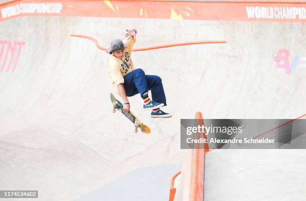 Andy Anderson of Canada competes during the Quarter Finals during the World Skate Park Skateboarding World Championship at Parque Candido Portinari...