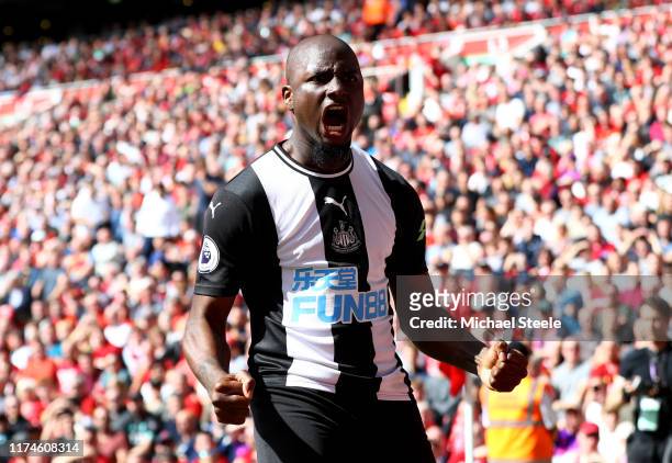 Jetro Willems of Newcastle United celebrates after scoring his team's first goal during the Premier League match between Liverpool FC and Newcastle...
