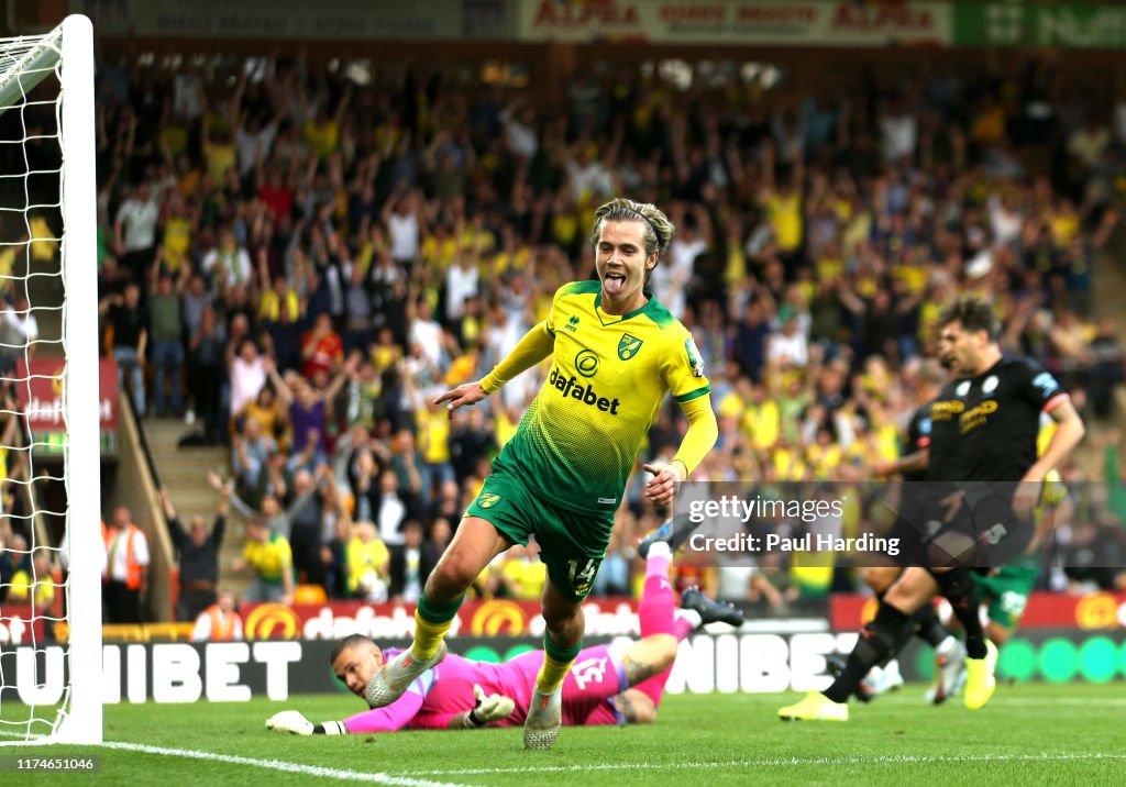 Norwich City v Manchester City - Premier League