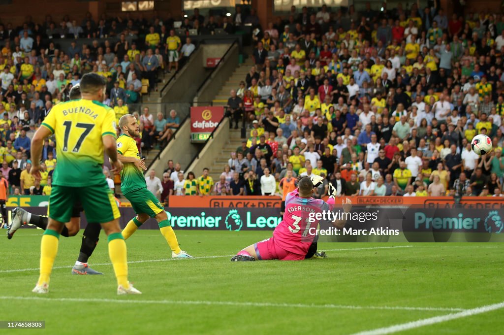 Norwich City v Manchester City - Premier League