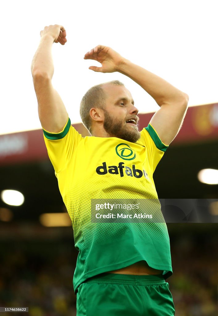 Norwich City v Manchester City - Premier League