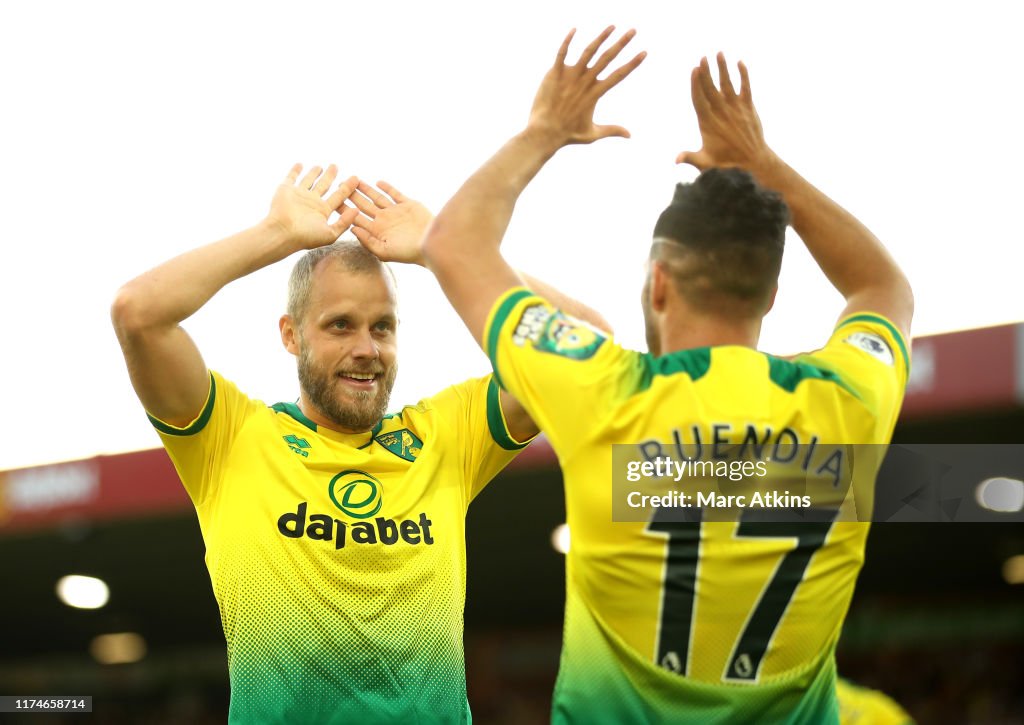 Norwich City v Manchester City - Premier League