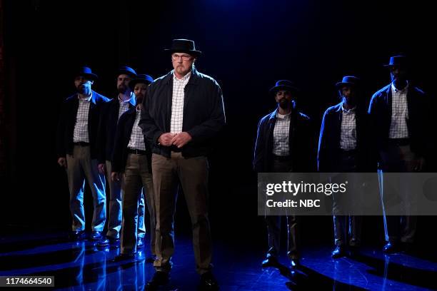 Episode 1136 -- Pictured: Trace Adkins as Walter White with the Heisenberg Choir during "Suggestion Box" on October 8, 2019 --