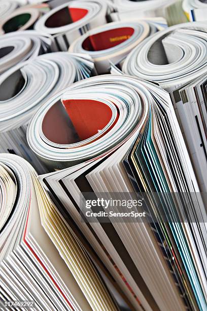 zeitschriften - editorial stock-fotos und bilder