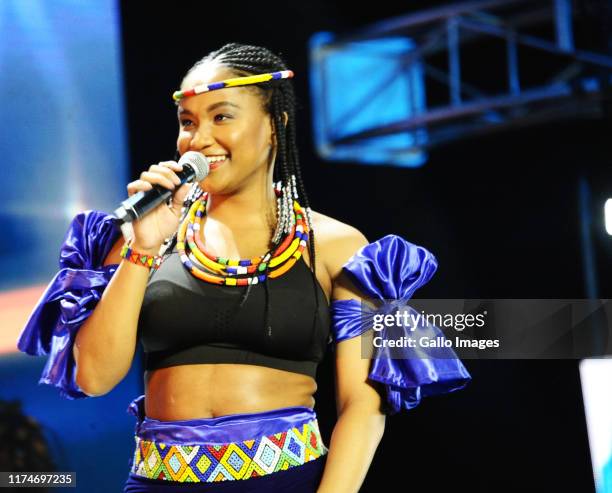 Simmy Sa Singer Simmy Photos and Premium High Res Pictures - Getty Images