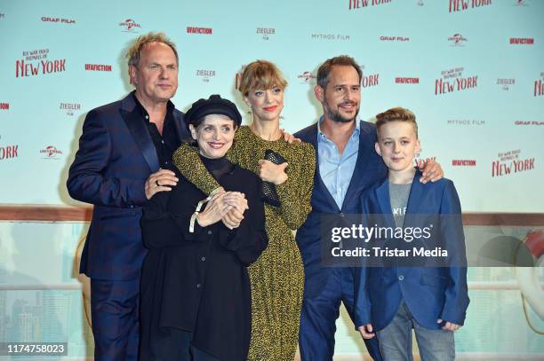 Uwe Ochsenknecht, Katharina Thalbach, Heike Makatsch, Moritz Bleibtreu and Marlon Schramm attend the world premiere of the movie "Ich war noch...