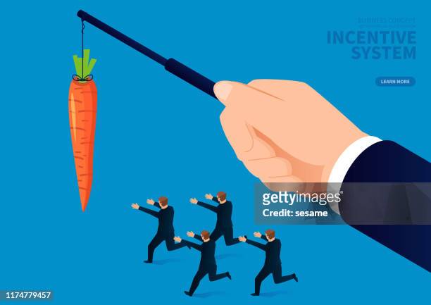 incentive-system, geschäftsmann jagt karotten in den händen von riesen - dangling a carrot stock-grafiken, -clipart, -cartoons und -symbole
