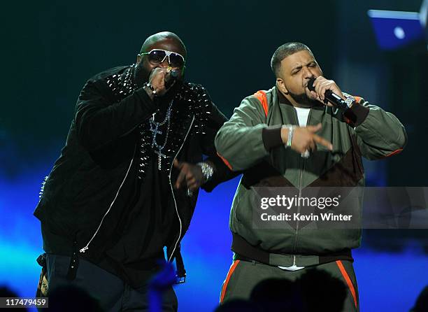 2011 Debut Rappers 6,023 Bet Awards 2011 Stock Photos, High-Res Pictures, and Images ...