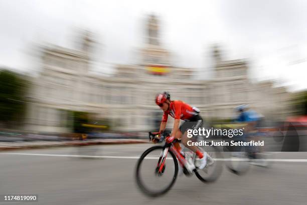 Franziska Koch of Germany and Team Sunweb / Malgorzta Jasinska of Poland and Movistar Team Women / Madrid Town Hall / Plaza Cibeles / Landscape /...