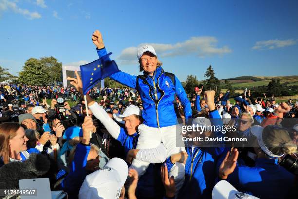 18 378点のソルハイムカップのストックフォト Getty Images 18 378点のソルハイムカップのストックフォト Getty Images