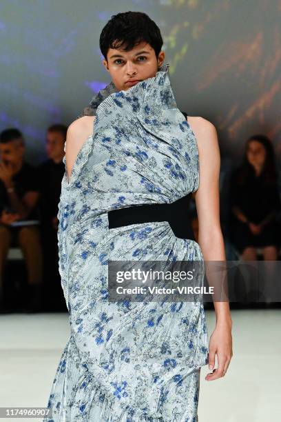 Model walks the runway at the Chalayan Ready to Wear Spring/Summer 2020 fashion show during London Fashion Week September 2019 on September 15, 2019...