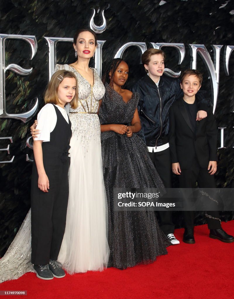 Angelina Jolie and her children Vivienne, Zahara, Shiloh and...