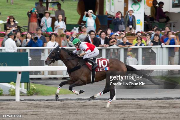 French jockey Mickaelle Michel riding Suave Aramis wins the Race 10 2019 World All-Star Jockeys 3rd Leg at Sapporo Racecourse on August 25, 2019 in...