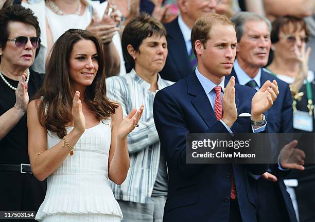 Billie Jean King, Catherine, Duchess of Cambridge and Prince William, Duke of Cambridge attend the fourth round match between Andy Murray of Great...