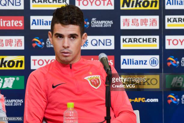 Oscar of Shanghai SIPG attends a press conference before the AFC Champions League quarter-final 2nd leg match between Urawa Red Diamonds and Shanghai...
