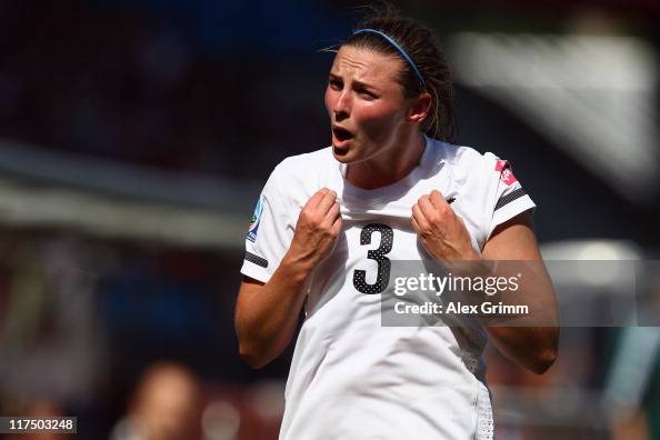 Japan v New Zealand: Group B - FIFA Women's World Cup 2011 Japan v New Zealand: Group B - FIFA Women's World Cup 2011