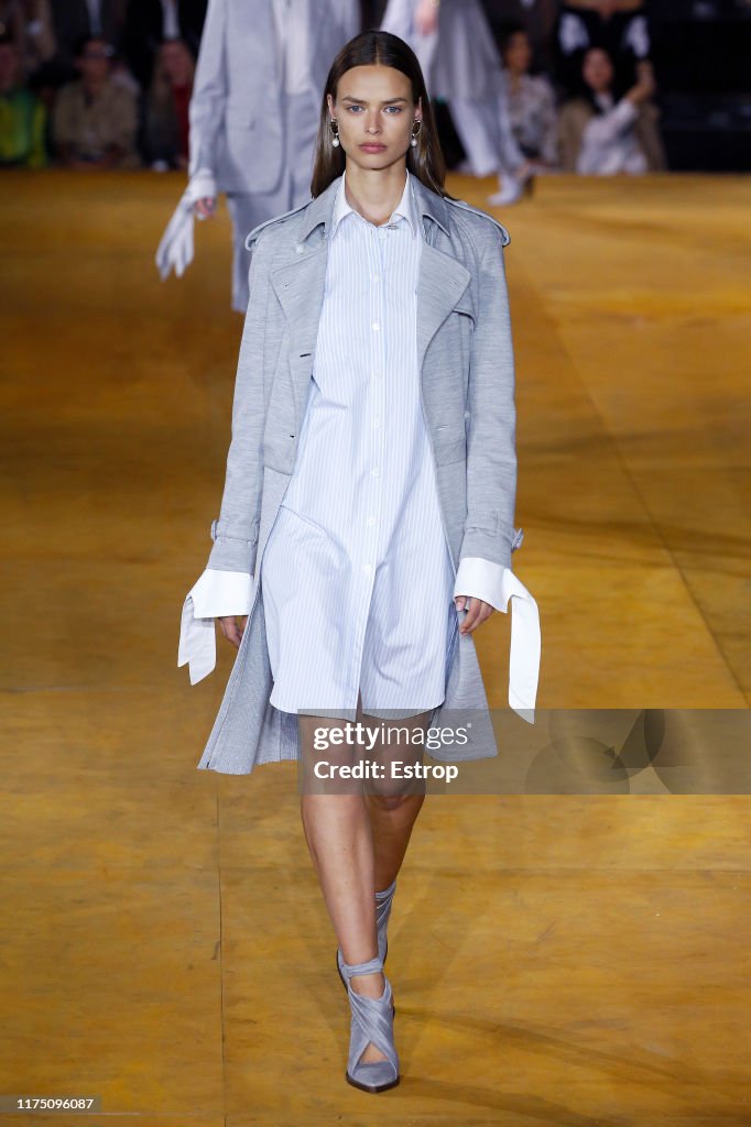 Burberry - Runway - LFW September 2019