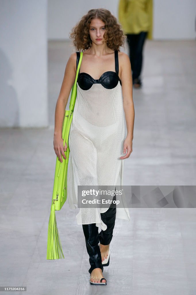YCH - Runway - LFW September 2019