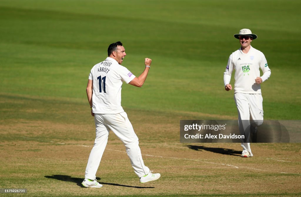 Hampshire v Somerset - Specsavers County Championship Division One