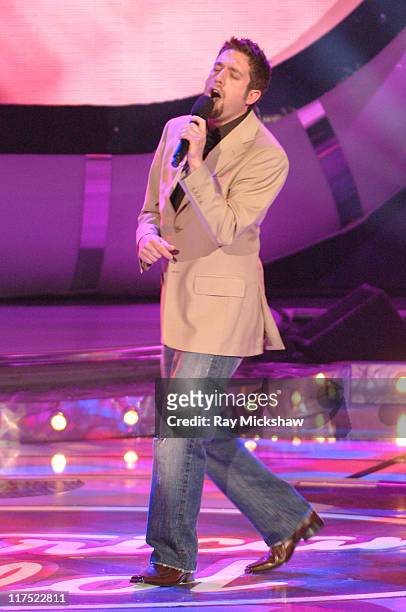 "American Idol" Season 5 - Top 3 Finalist, Elliott Yamin from Richmond, Virginia *EXCLUSIVE*