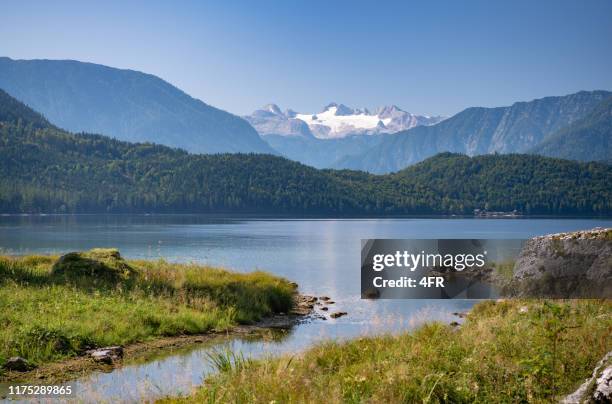 altaussee with dachstein glacier, styria, austria - bad aussee stock pictures, royalty-free photos & images