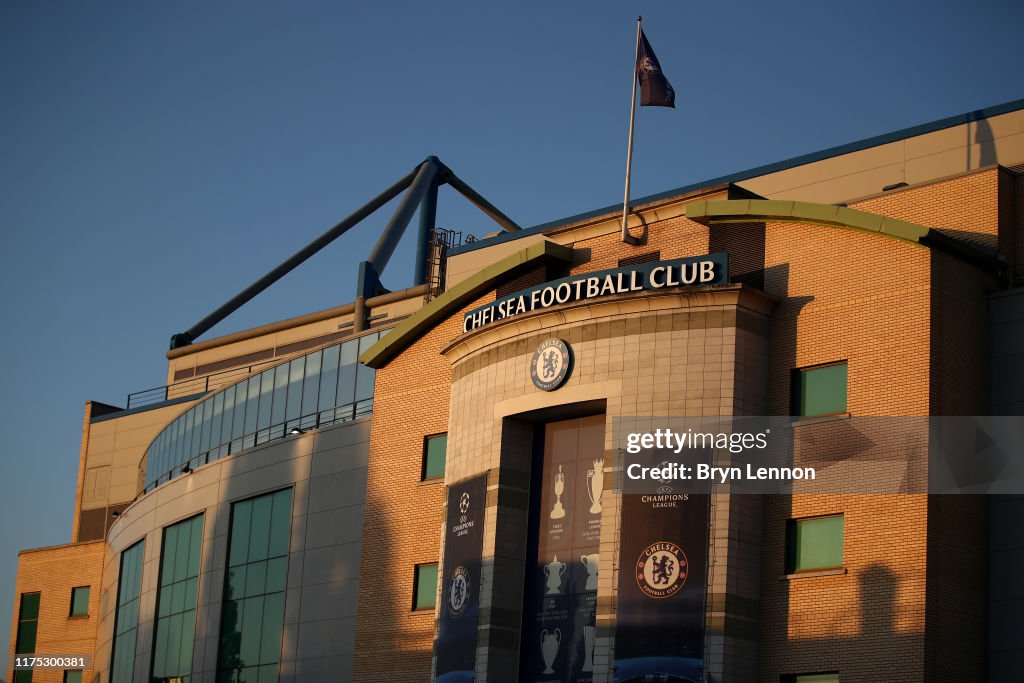 Chelsea FC v Valencia CF: Group H - UEFA Champions League