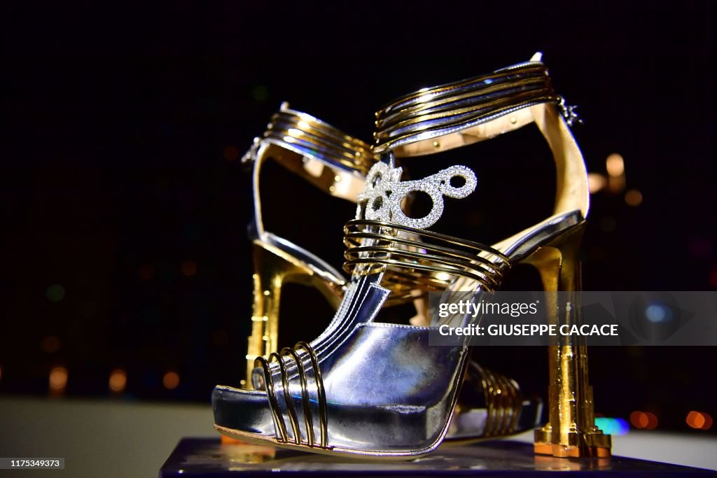 UAE-DUBAI-LUXURY-SHOES