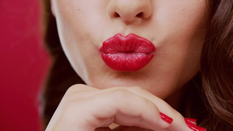 To Lips 934 Lip To Lip Kiss Stock Videos, Footage, & 4K Video Clips - Getty Images