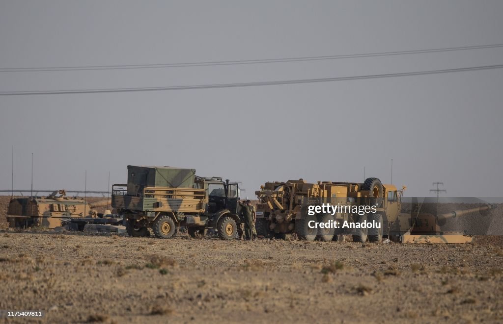 Military vehicles are being deployed on Turkey - Syria border line to ...