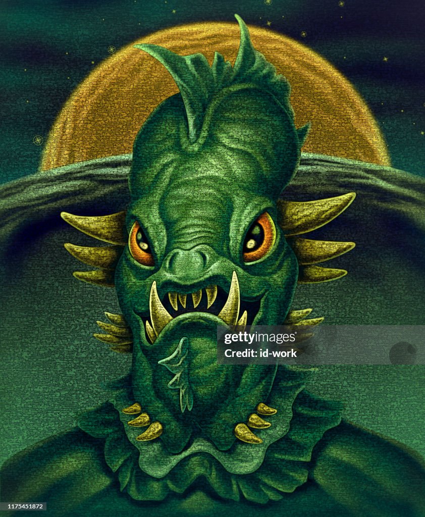 Green Alien Head High-Res Vector Graphic - Getty Images