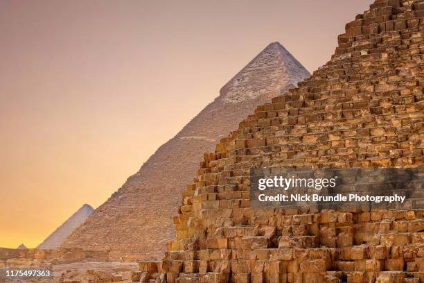 the pyramids, giza, cairo,egypt - pyramid giza stock pictures, royalty-free photos & images