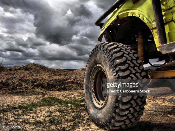 no roads - shock absorber stock pictures, royalty-free photos & images