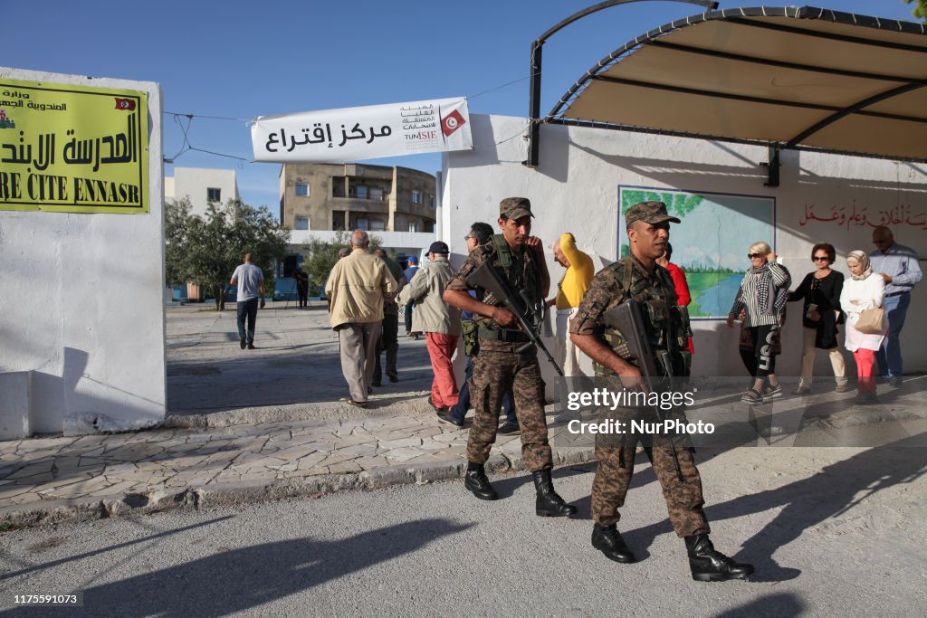 Tunisians Vote In Runoff Presidential Election
