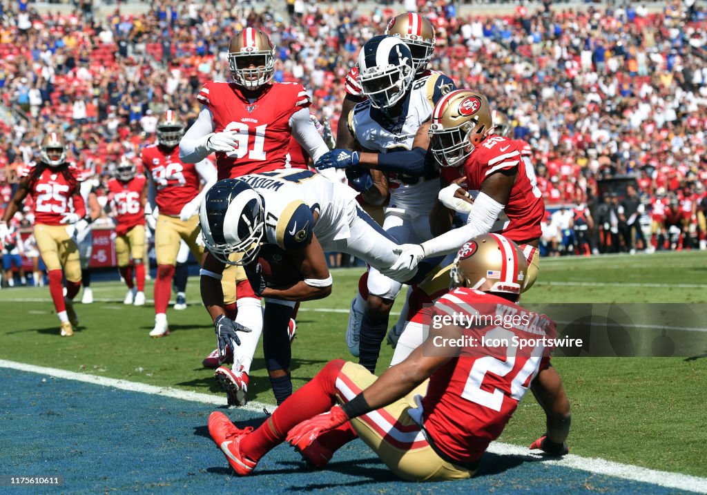 NFL: OCT 13 49ers at Rams