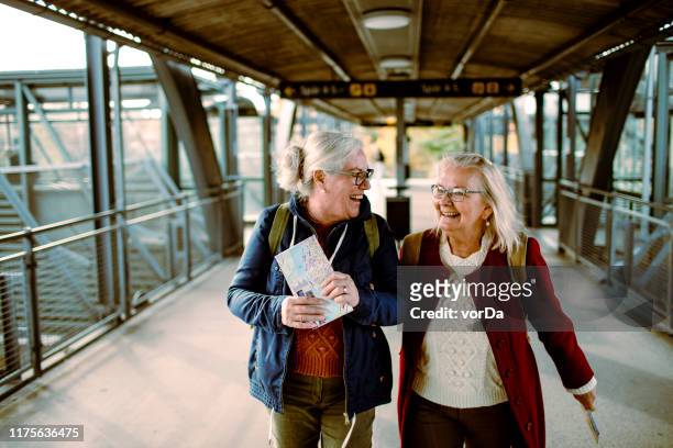 seniors at a train station - 70 79 years stock pictures, royalty-free photos & images