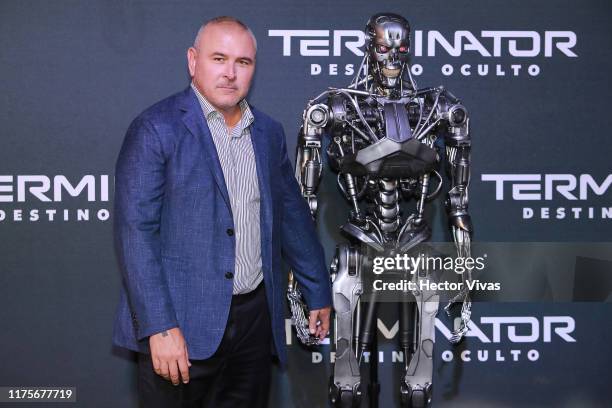 Terminar Directo 618 Tim Miller (Director) Photos & High Res Pictures - Getty Images
