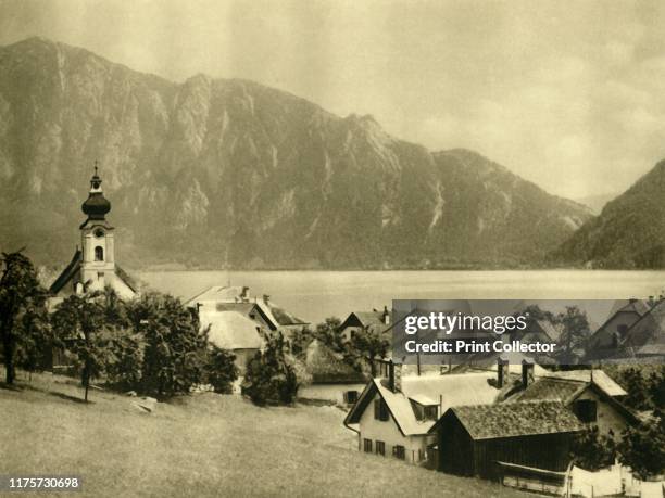 Unterach am Attersee, Upper Austria, circa 1935. View of the village of Unterach which lies on the shore of the Attersee lake in the Salzkammergut...