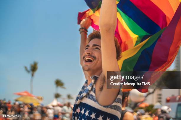 lgbtqi trots - gay flag stockfoto's en -beelden