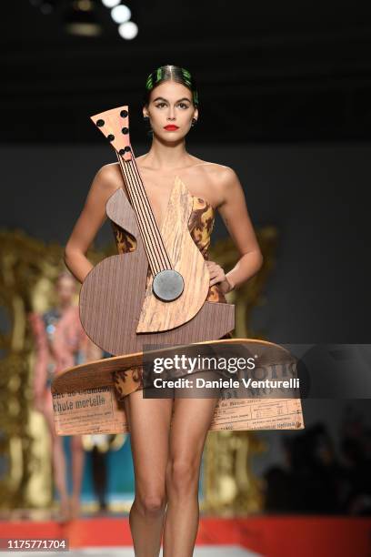 Kaia Gerber walks the runway at the Moschino show during the Milan Fashion Week Spring/Summer 2020 on September 19, 2019 in Milan, Italy.