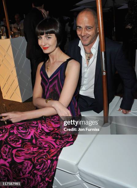 Erin O'Conner and Dinos Chapman attend The Serpentine Gallery Summer Party on June 28, 2011 in London, England.