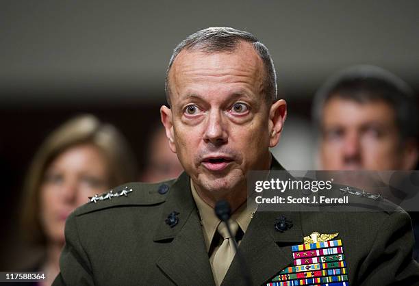 General John R Brook Us Air Force Security Forces Raven Photos and Premium High Res Pictures ...