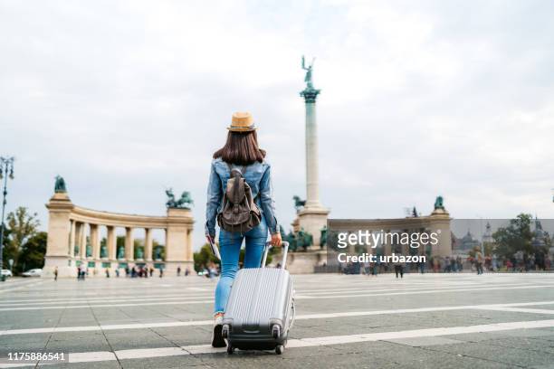tourist woman visiting budapest - budapest stock pictures, royalty-free photos & images
