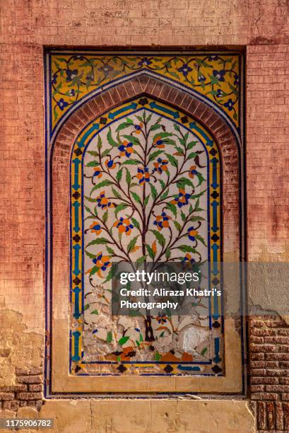 fresco tile decor details on wazir khan mosque - pakistan - punjabi decor stock pictures, royalty-free photos & images